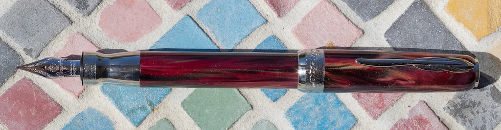 Pineider “La Grande Bellezza” Gemstone Rodolite Red Fountain Pen